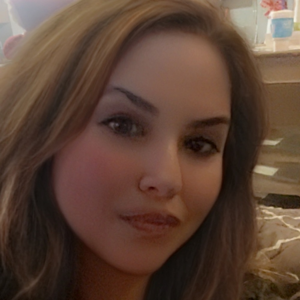 Meet your Posher, Vanessa